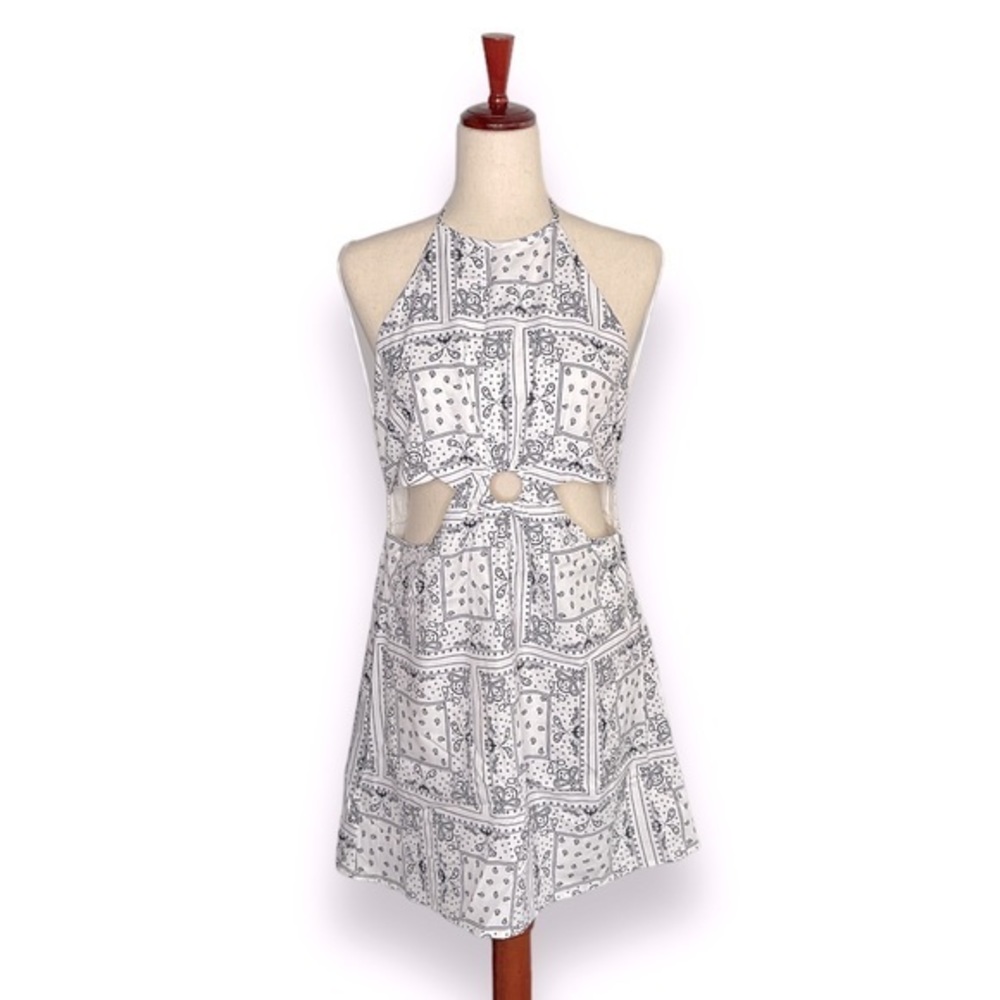 NWOT Elodie White Handkerchief Cutout Halter Mini Dress Large